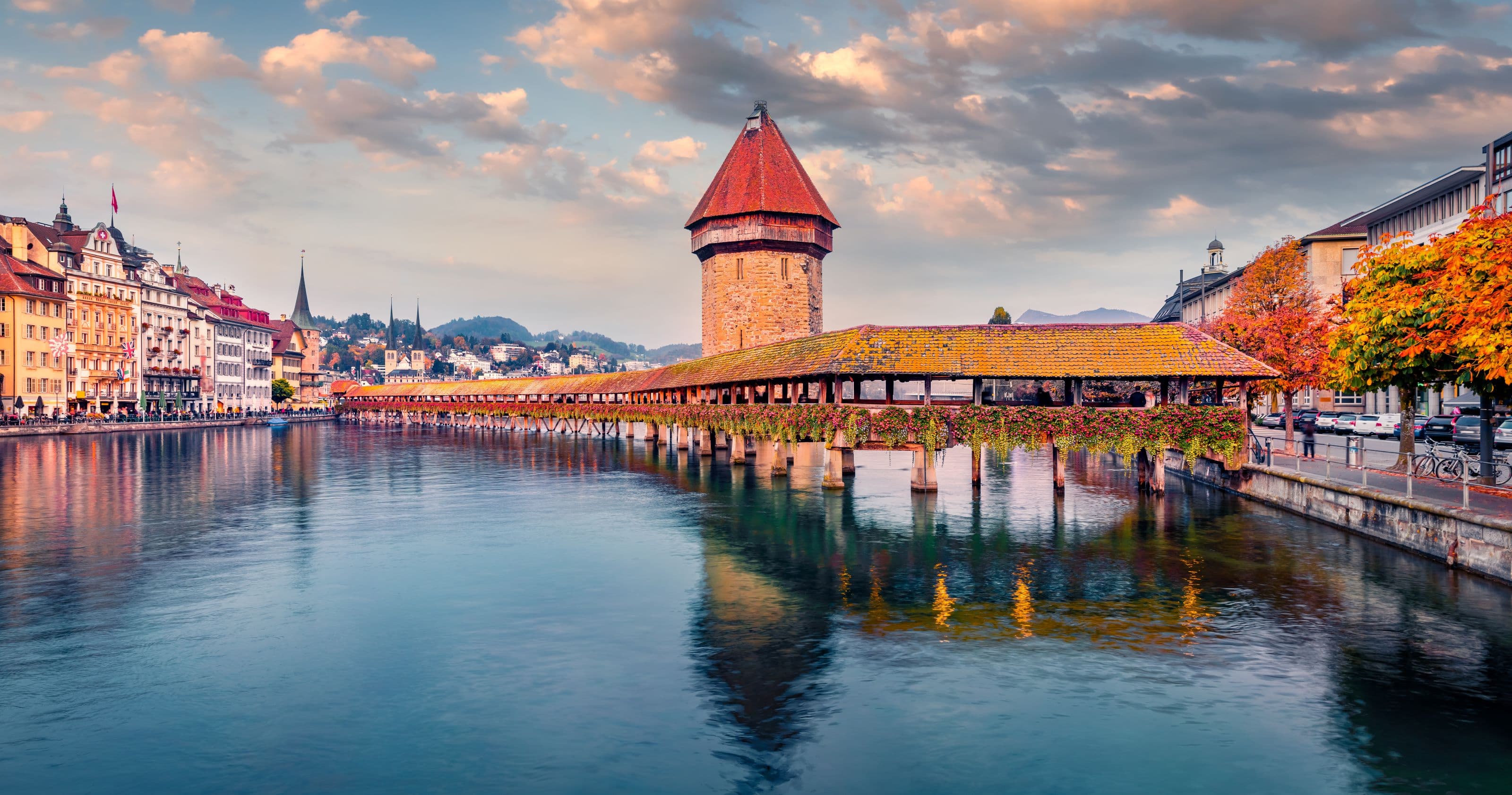 Walking Tour of the Old town of Lucerne
