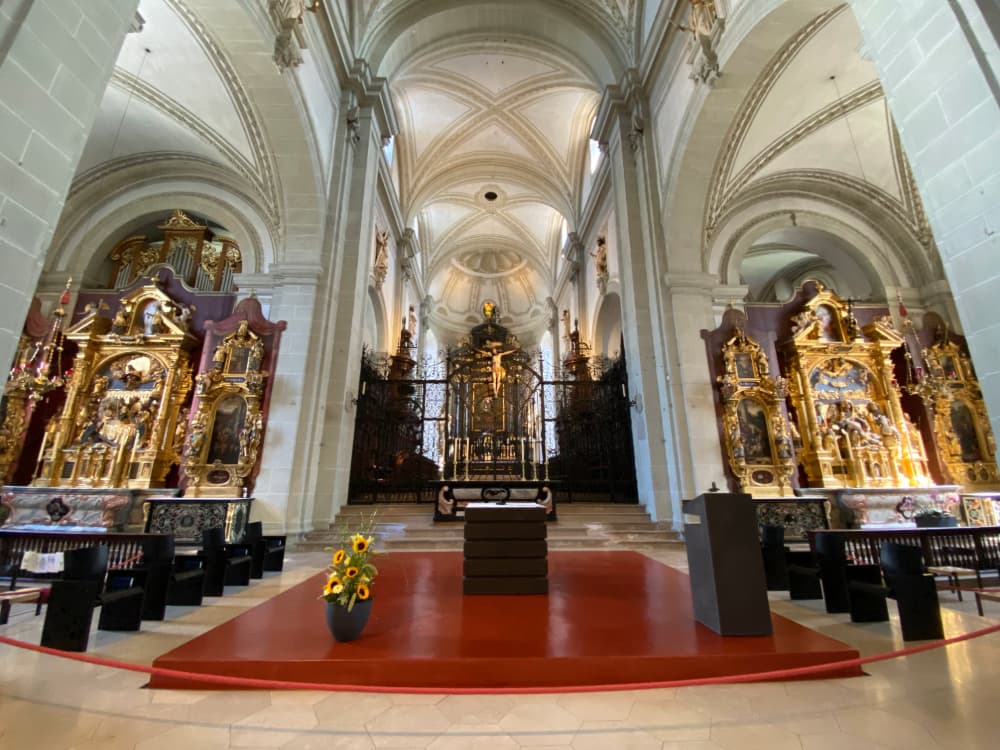 St Leodegard Cathedral Interior