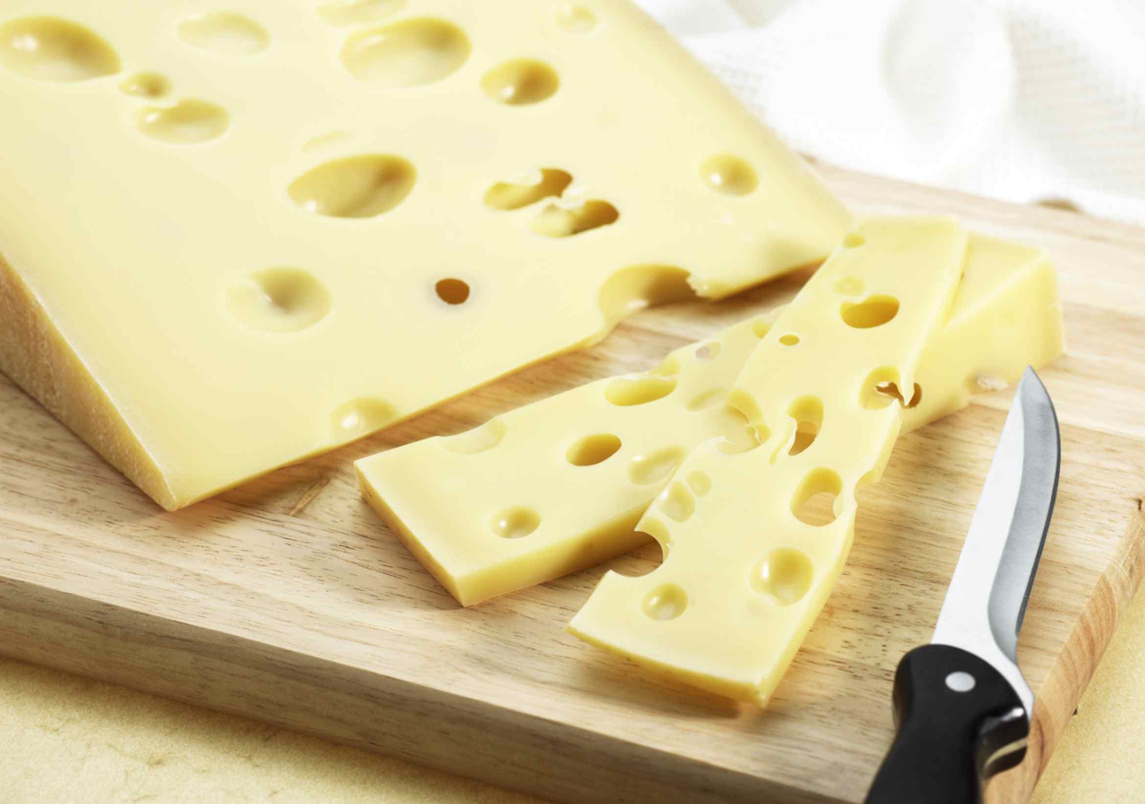 Traditional Swiss cow's milk cheese