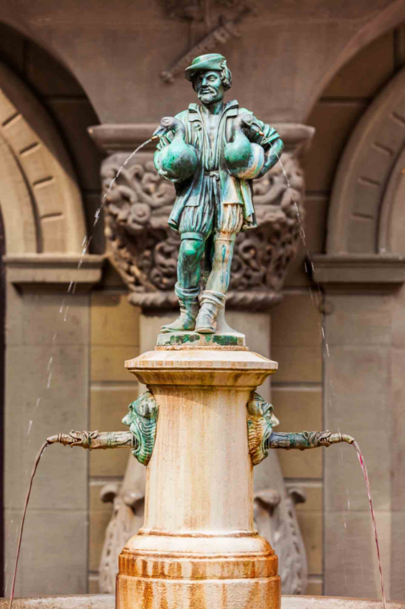 Fontana del Weinmarkt, Lucerna