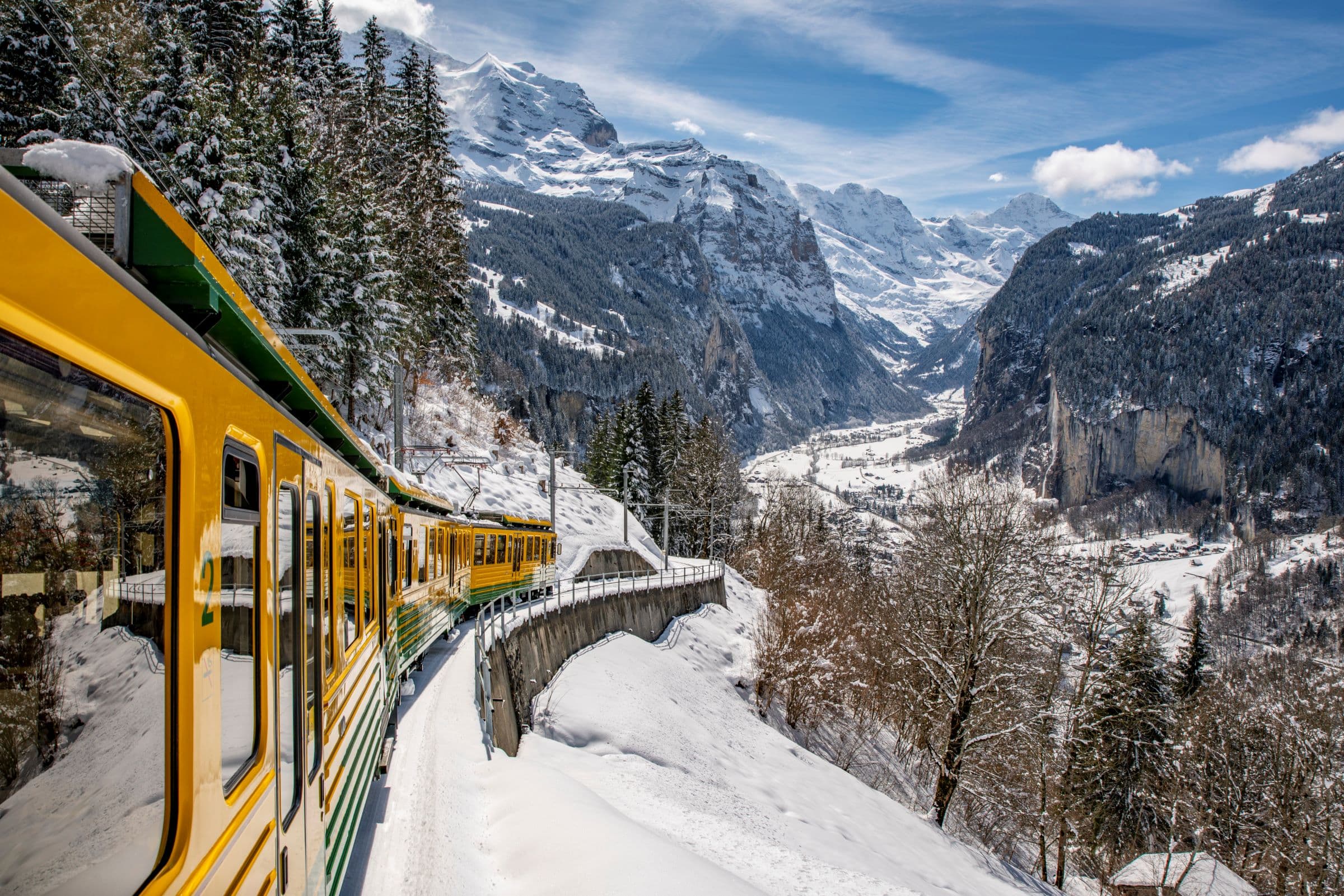 Wengen to Lauterbrunnen