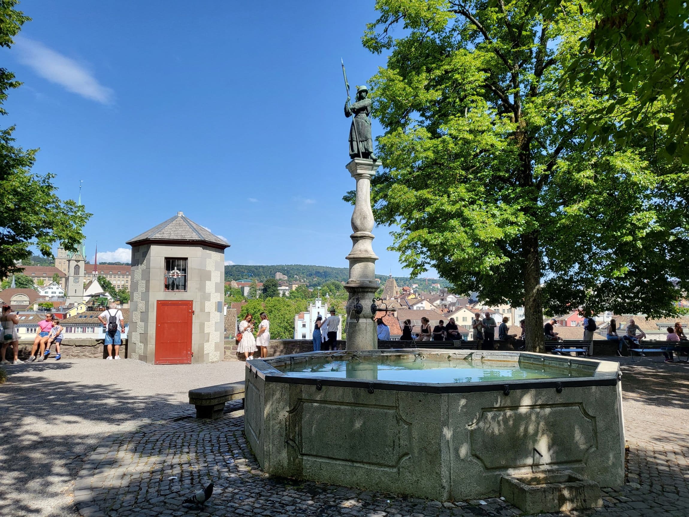 Private Zurich Old Town Walking Tour